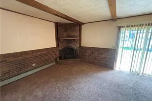 641 Matawan Dr, Campbell, OH 44405 - Photo 37