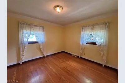 641 Matawan Drive, Campbell, OH 44405 - Photo 23