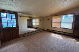 641 Matawan Dr, Campbell, OH 44405 - Photo 13
