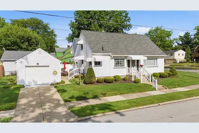 1808 Broad Boulevard, Cuyahoga Falls, OH 44223 - Photo 3