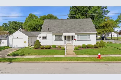 1808 Broad Boulevard, Cuyahoga Falls, OH 44223 - Photo 1
