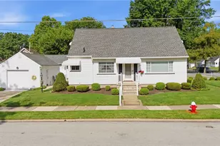 1808 Broad Blvd, Cuyahoga Falls, OH 44223 - Photo 1