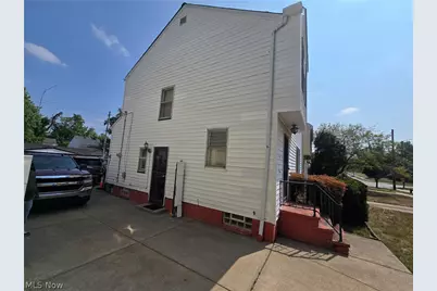 4069 Hinsdale Road, Loveland, OH 44121 - Photo 3