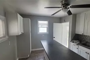 1810 St Elmo Ave NE, Canton, OH 44705 - Photo 9
