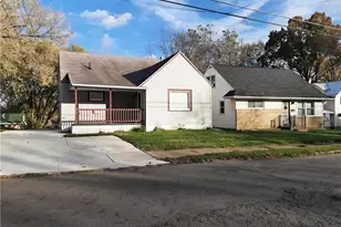 1810 St Elmo Ave NE, Canton, OH 44705 - Photo 3