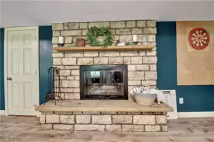 1157 Hilltop Road NW, New Philadelphia, OH 44663 - Photo 23