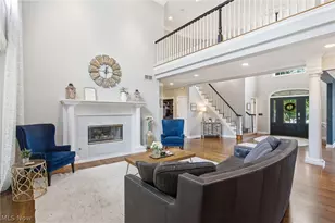 315 Glengarry Dr, Aurora, OH 44202 - Photo 13