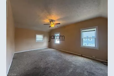 1726 Starkweather Avenue #Upper, Loveland, OH 44113 - Photo 7