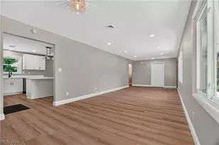 8136 Timberlane Dr, Concord Twp, OH 44077 - Photo 37
