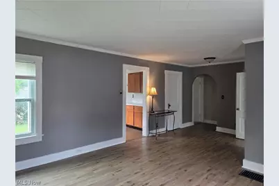208 W Main Street, New Concord, OH 43762 - Photo 7