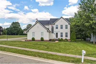 7638 Diamondback Avenue NW, Canal Fulton, OH 44614 - Photo 3