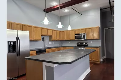 1260 W 4th Street #401, Loveland, OH 44113 - Photo 11