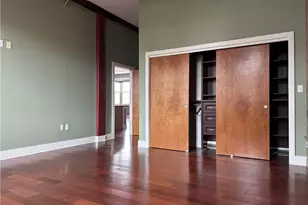 1260 W 4th St, Loveland, OH 44113 - Photo 9