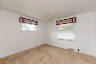 2568 16th St, Cuyahoga Falls, OH 44223 - Photo 15