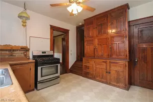 1719 Ohio Ave, Youngstown, OH 44504 - Photo 11