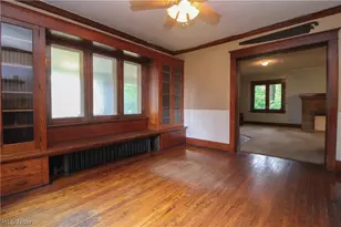 1719 Ohio Ave, Youngstown, OH 44504 - Photo 9