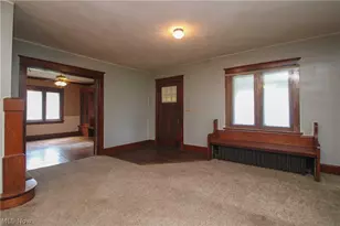 1719 Ohio Ave, Youngstown, OH 44504 - Photo 5