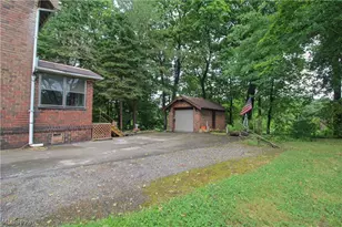 1719 Ohio Ave, Youngstown, OH 44504 - Photo 37