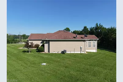 37897 Harry's Ridge Road, Barnesville, OH 43713 - Photo 33
