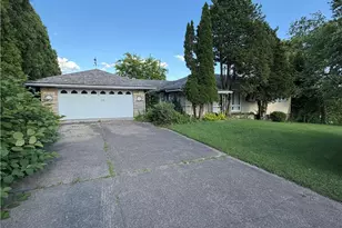 610 Broadview Cir, East Liverpool, OH 43920 - Photo 3