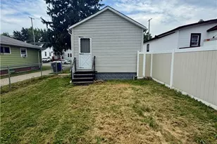13210 Carrington Ave, Loveland, OH 44135 - Photo 3
