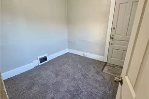 13210 Carrington Ave, Loveland, OH 44135 - Photo 11