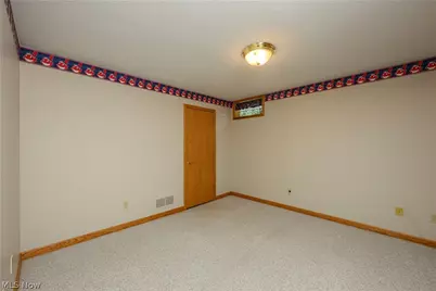 206 Shenandoah Boulevard, Barberton, OH 44203 - Photo 27