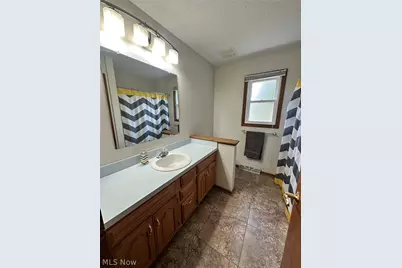 2462 Candlewood Drive, Avon, OH 44011 - Photo 33
