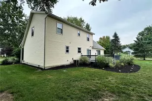 2462 Candlewood Dr, Avon, OH 44011 - Photo 15