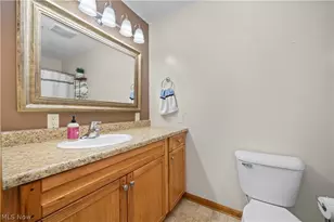 6160 Ethel Ave, Elyria, OH 44035 - Photo 23