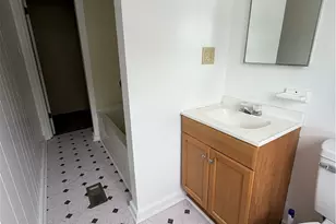 1311 Bristol St, Zanesville, OH 43701 - Photo 7