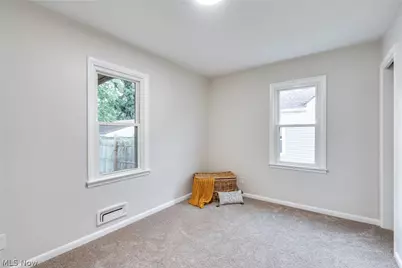 705 E Catawba Avenue, Akron, OH 44306 - Photo 15