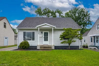 705 E Catawba Avenue, Akron, OH 44306 - Photo 1