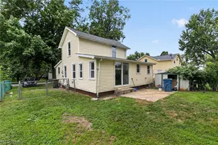 5605 Chagrin Dr, Mentor on the Lake, OH 44060 - Photo 27