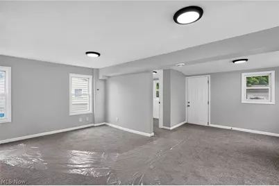5605 Chagrin Drive, Mentor on the Lake, OH 44060 - Photo 7