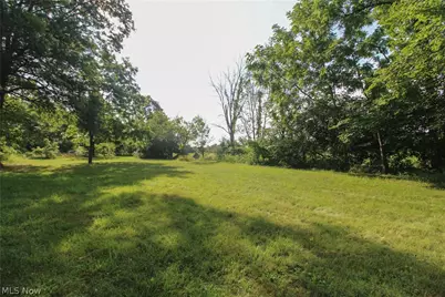 5724 Arrel Road, Lowellville, OH 44436 - Photo 7