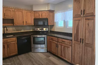 610 Notre Dame Avenue, Youngstown, OH 44515 - Photo 7