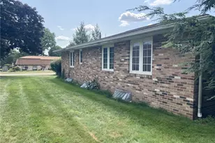 5721 Wiclif Street NE, Canton, OH 44721 - Photo 11