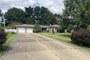 5721 Wiclif Street NE, Canton, OH 44721 - Photo 3