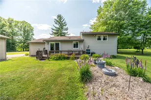 6142 Fairview Rd, Austintown, OH 44515 - Photo 31
