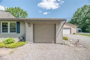 6142 Fairview Rd, Austintown, OH 44515 - Photo 5