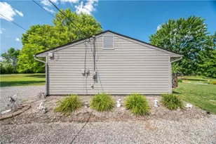 6142 Fairview Rd, Austintown, OH 44515 - Photo 35
