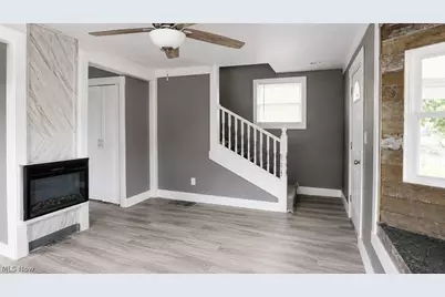2922 Cory Avenue, Akron, OH 44314 - Photo 3