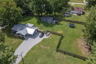 54 Bristol Ave, Painesville, OH 44077 - Photo 3