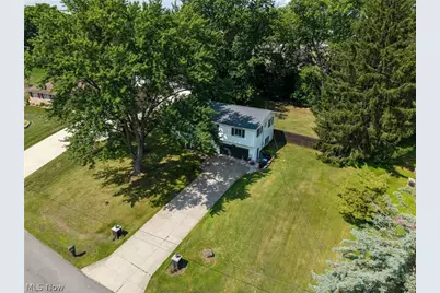 2664 Biscayne Drive, Akron, OH 44319 - Photo 27