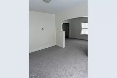 12711 Kadel Avenue, Loveland, OH 44135 - Photo 5