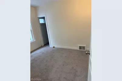 12711 Kadel Avenue, Loveland, OH 44135 - Photo 11
