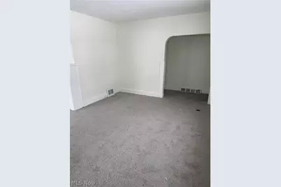 12711 Kadel Avenue, Loveland, OH 44135 - Photo 3