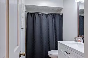 1796 Maple Trace Ct, Youngstown, OH 44515 - Photo 19