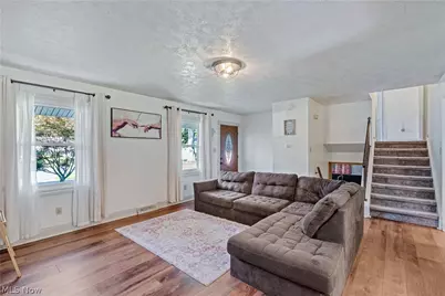 1796 Maple Trace Court, Youngstown, OH 44515 - Photo 3